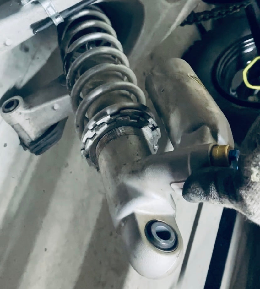 YAMAHA YFZ 450R - REAR SHOCK